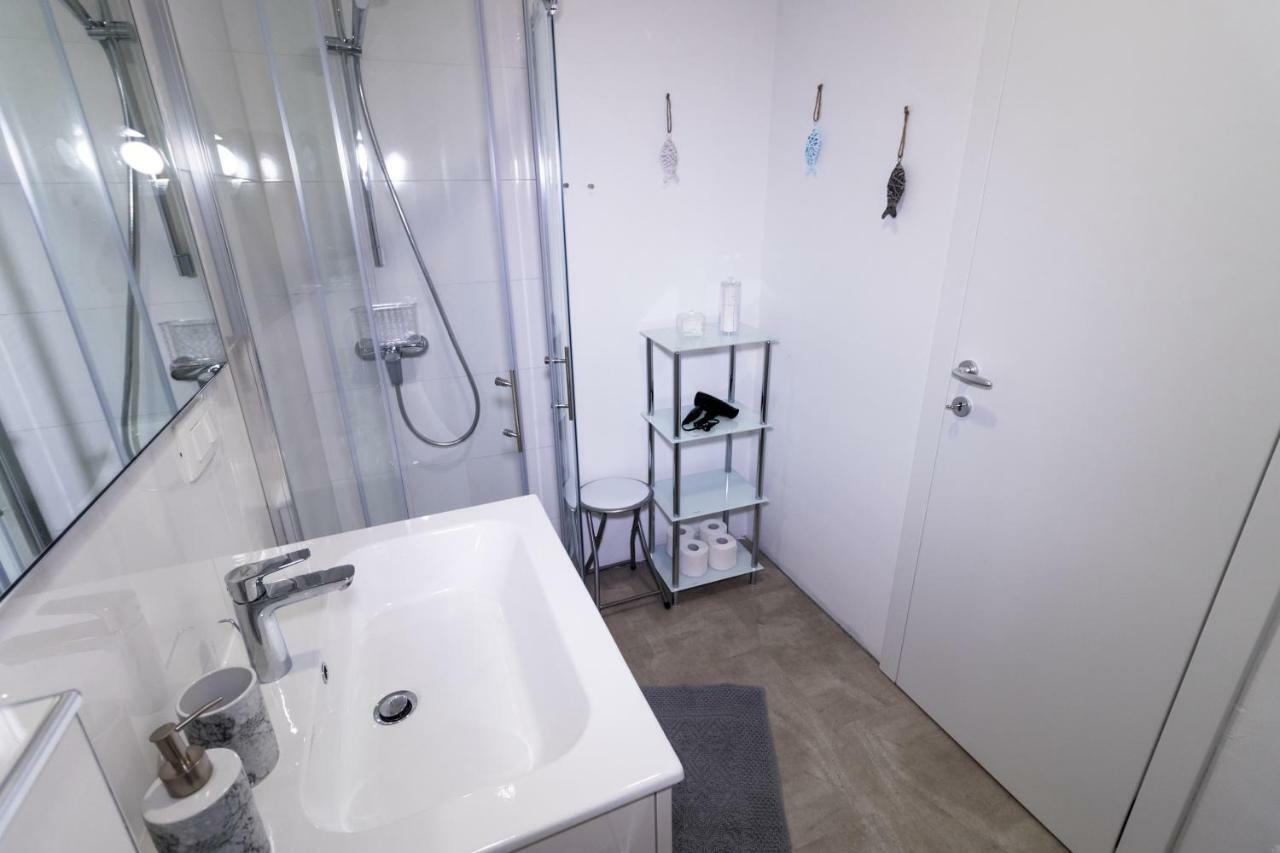 Apartments Bella Tara 피란 외부 사진